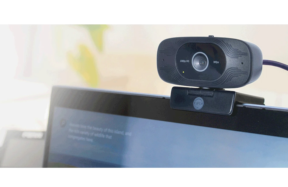 JPL Vision Mini+, 1080p HD Webcam, USB-A/USB-C connectivity, with privacy  slider (575-368-001)